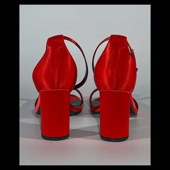 Vaila Shoes Womens Red Zoe Ankle Strap Block Heel Dress Sandals Size 11 NIB - Picture 5 of 7